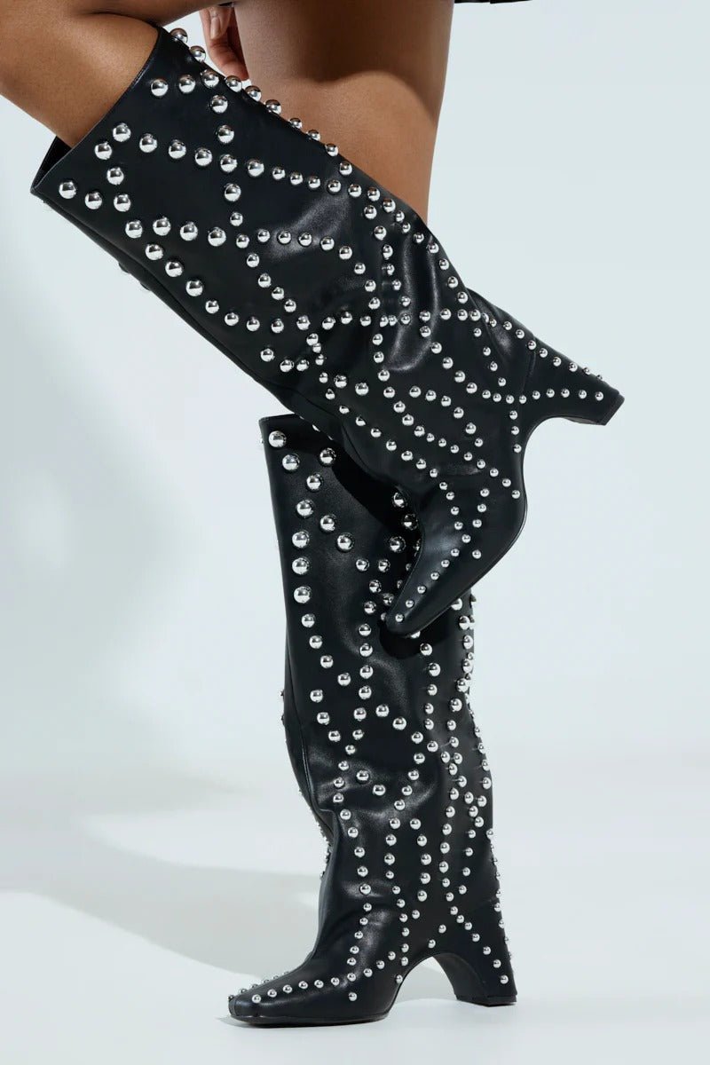 BLACK EMBELLISHED BOOT - allsose