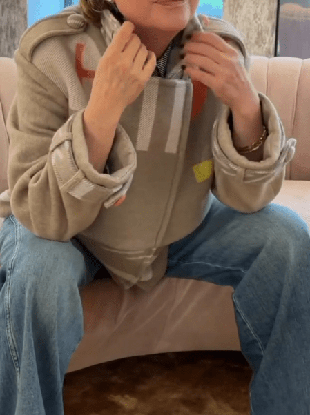 Chic Cropped Short Trench Coat - allsose