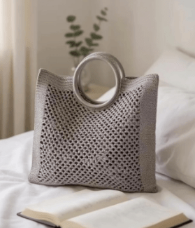 Chic Women's Woven Hollow Bag - allsose