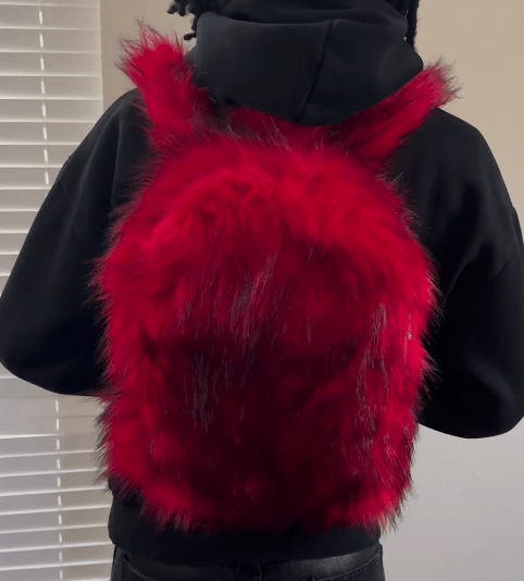 Chill Plush Backpack - allsose