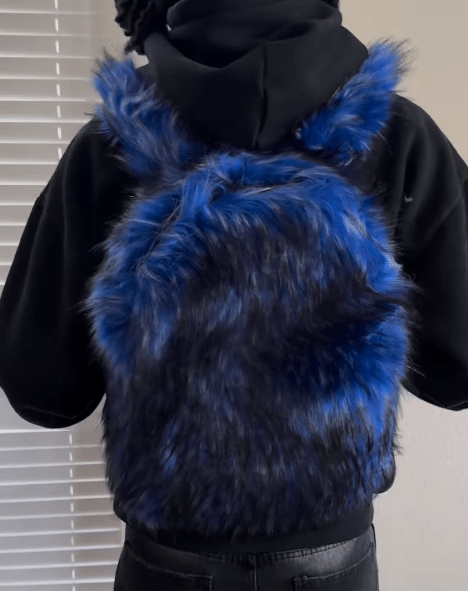 Chill Plush Backpack - allsose