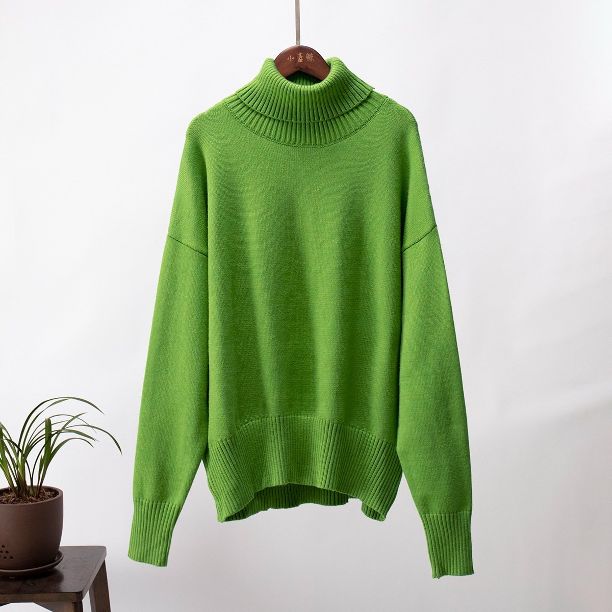 Classic Loose Turtleneck Sweater - allsose
