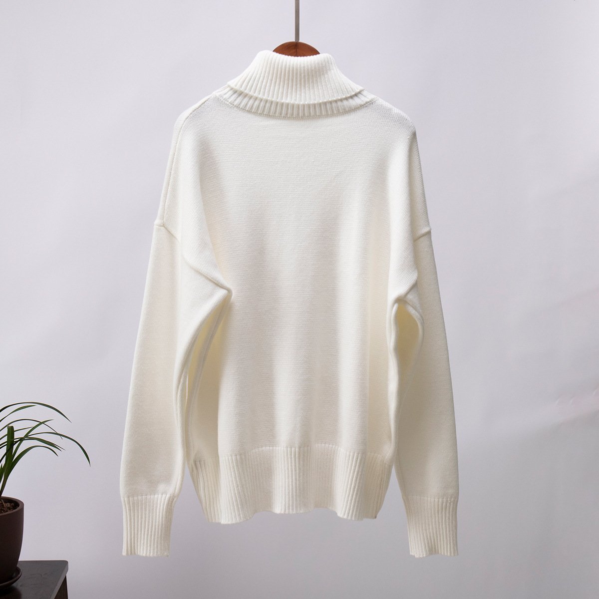 Classic Loose Turtleneck Sweater - allsose