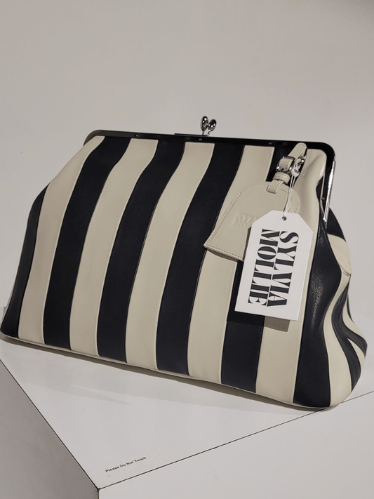 Leather Kisslock Frame Bag - allsose