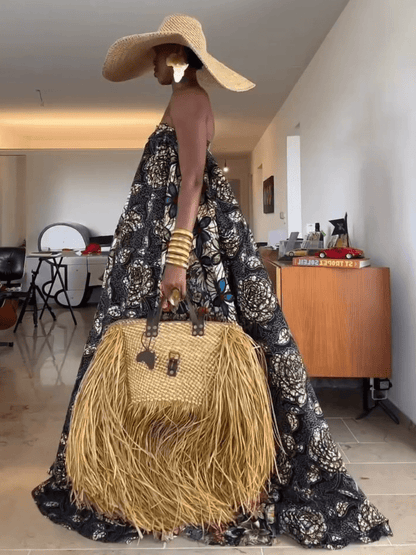 Savanna Grande Raffia Fringe Tote Bag - allsose