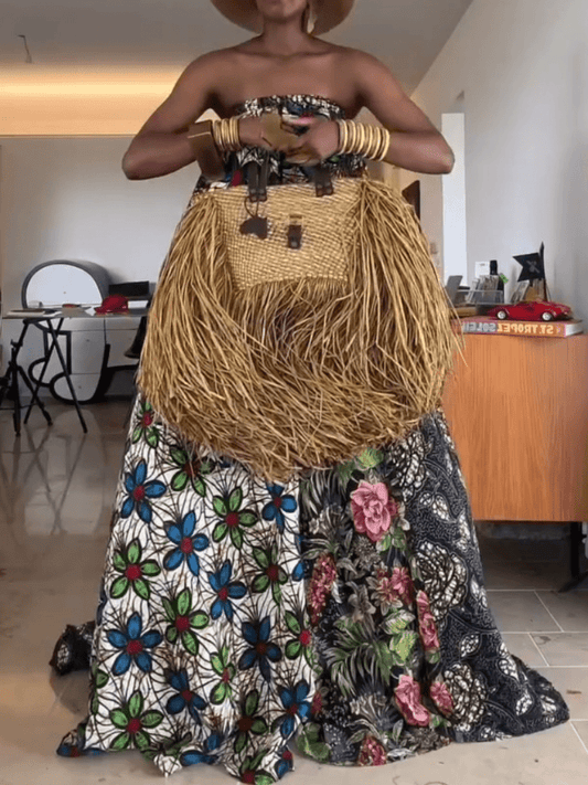 Savanna Grande Raffia Fringe Tote Bag - allsose