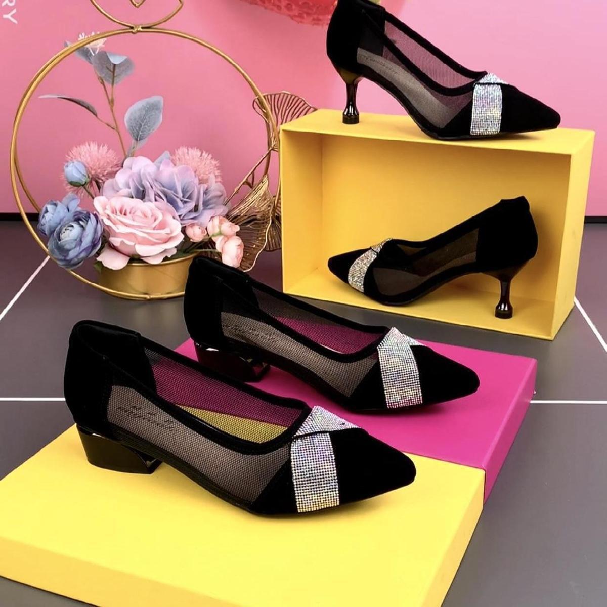 Women's Breathable Mesh Rhinestone Shoes - allsose