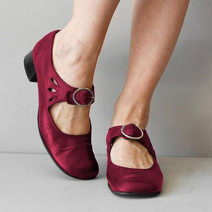 Women'S Retro Low Heel Buckle Pumps - allsose