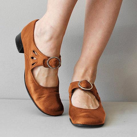 Women'S Retro Low Heel Buckle Pumps - allsose