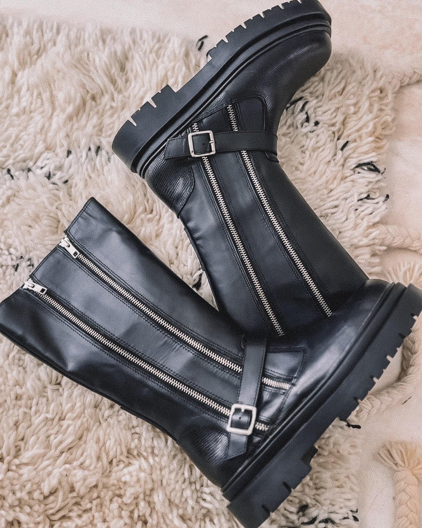 Women's Stylish Zipper Boots - allsose